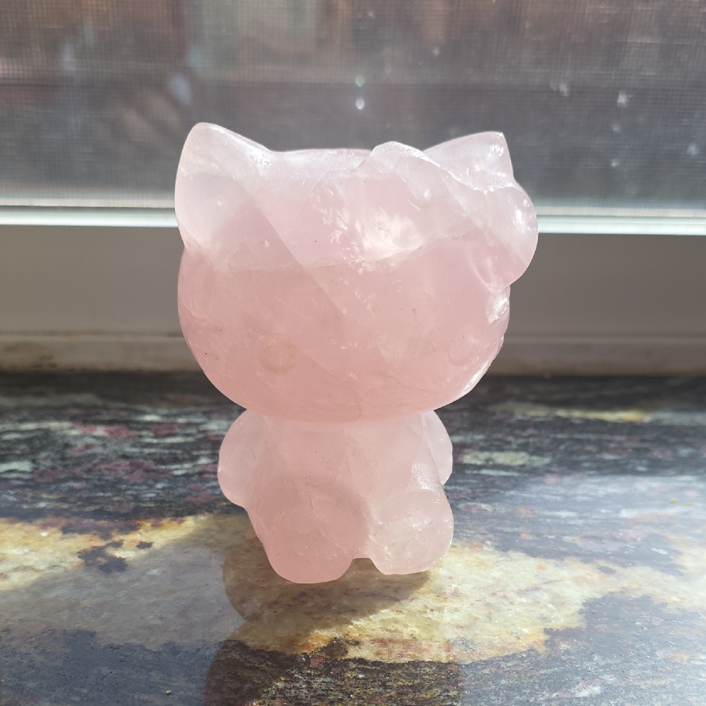 Rose Quartz Hello Kitty-Style Crystal Figurine - Pink